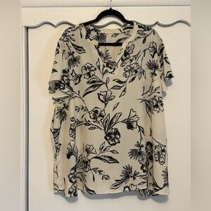 Maurices Women's Blouse - Black and White